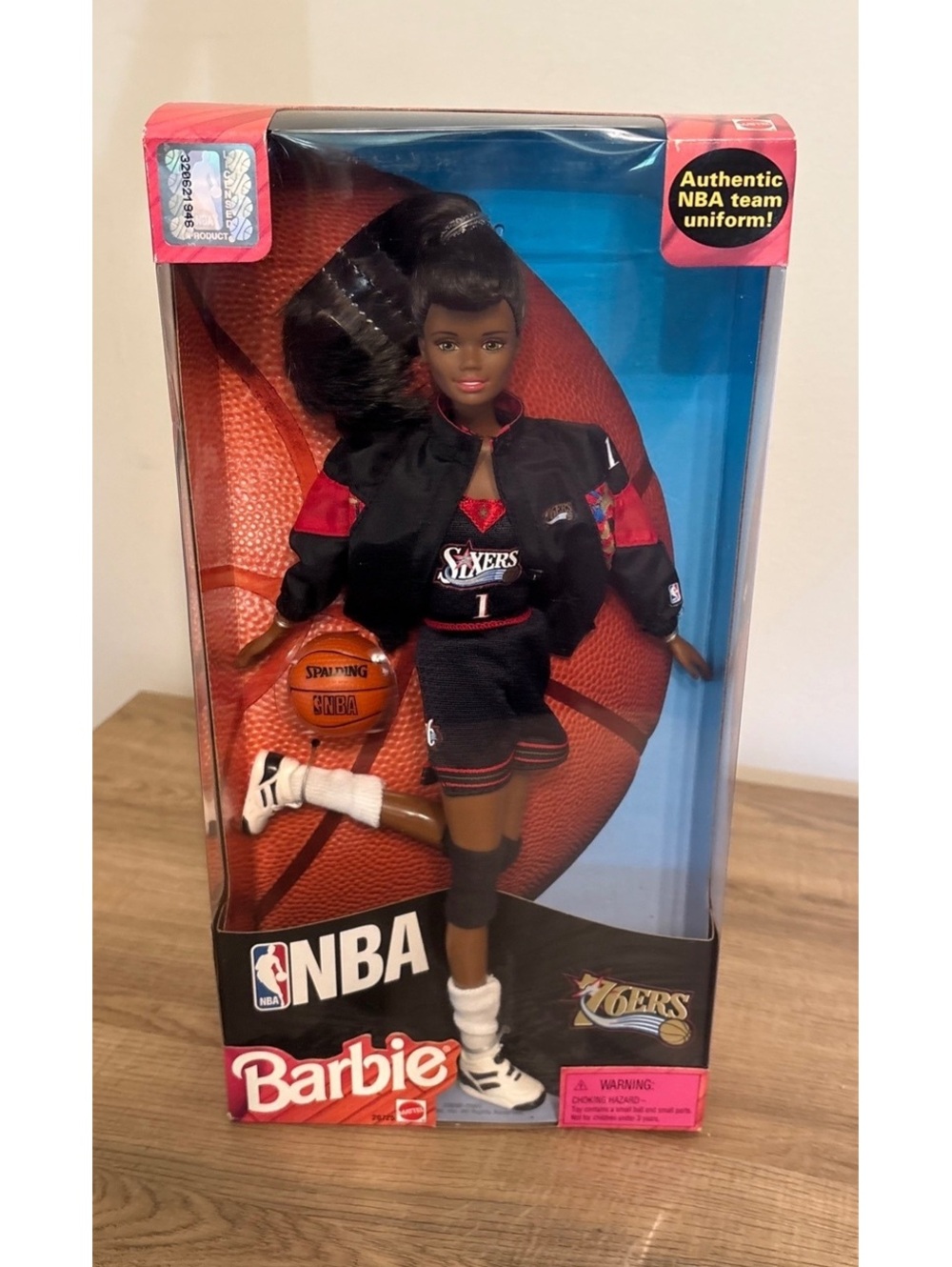 RARE NBA Barbie, Philadelphia 76ers African-American 1998 -unopened [COPY]
